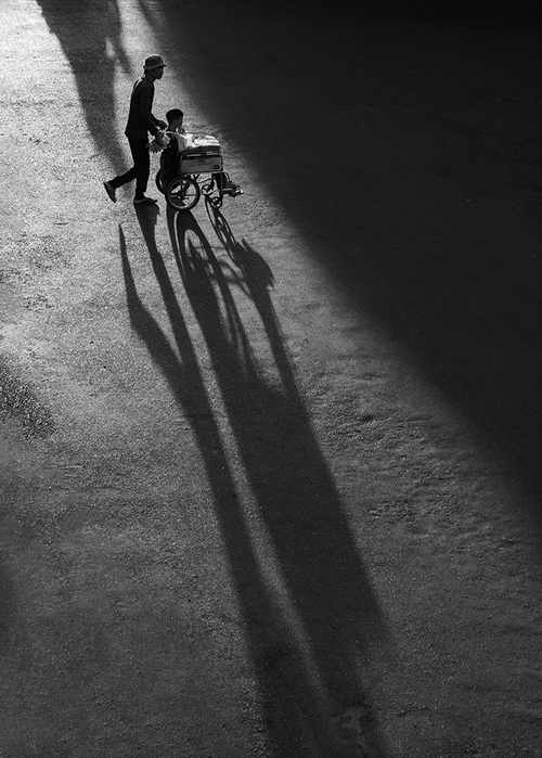 Nhiếp ảnh gia Nguyễn An Di - Street life Bong dai 